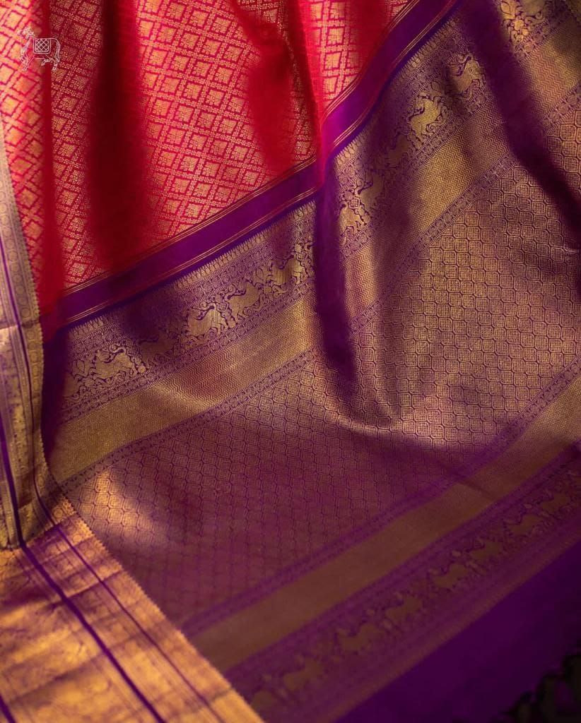 Enchanted Dark Pink Soft Silk Saree With Lovely Blouse Piece
