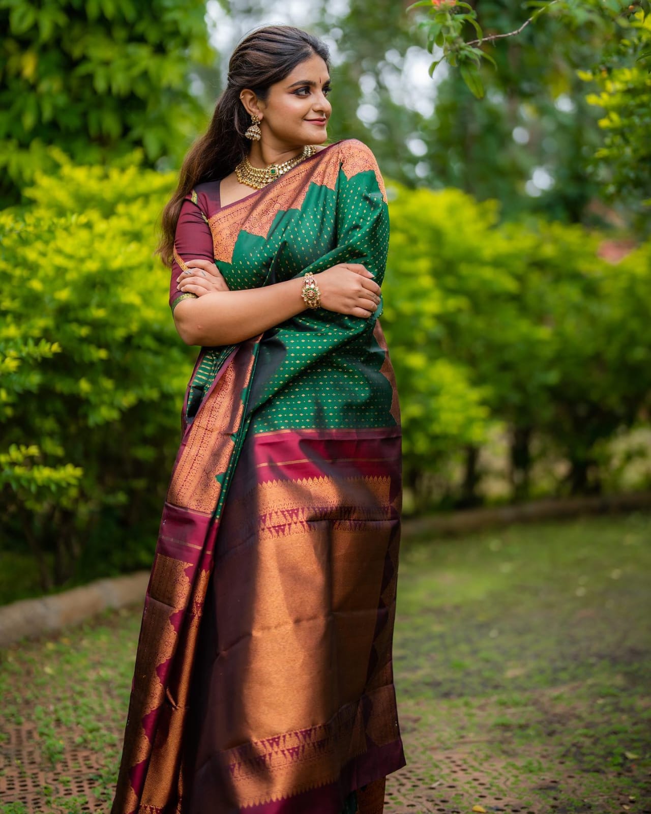 Sparkling Green Soft Silk Saree With Captivating Blouse Piece