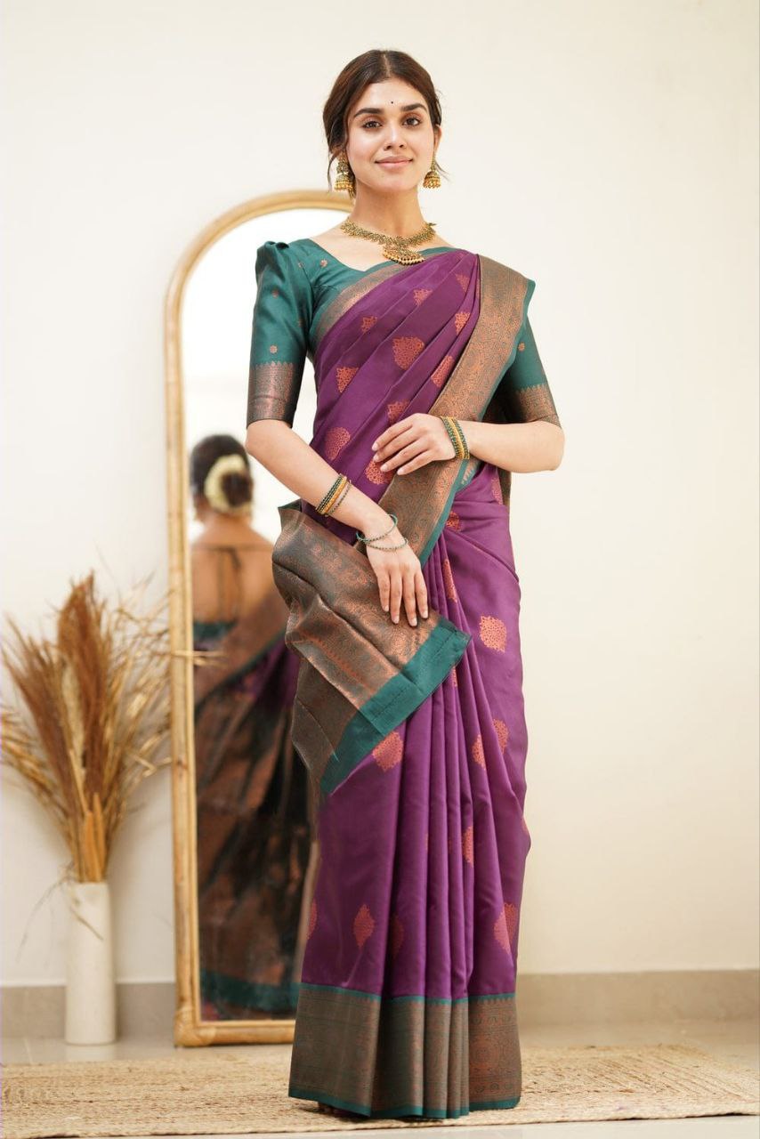 Persuasive Purple Soft Silk Saree With Dignified Blouse Piece