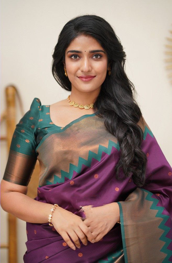 Cultivated Majenta Soft Silk Saree With Supreme Blouse Piece