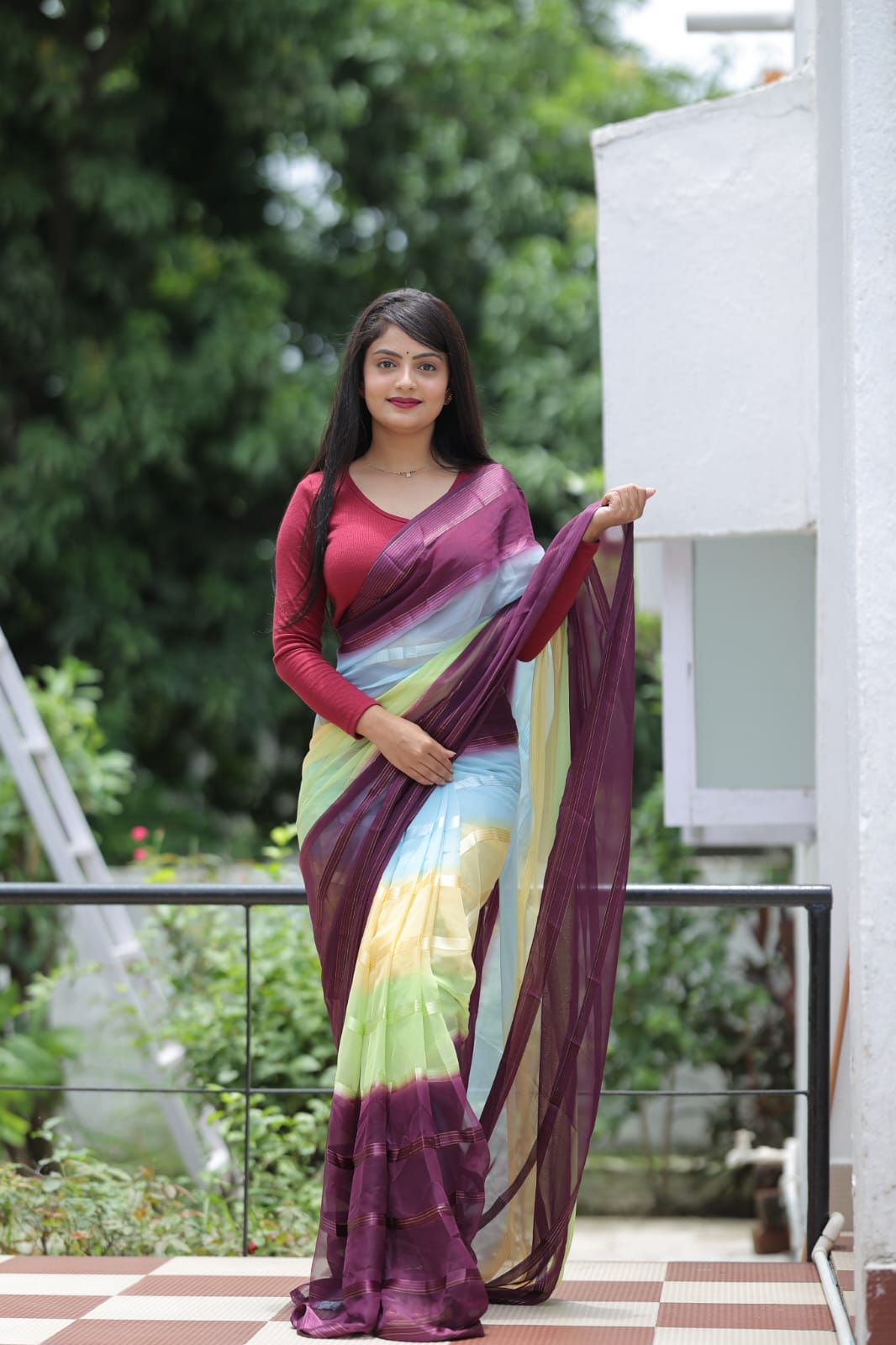 Hypnotic 1-Minute Ready To Wear Wine Georgette Saree