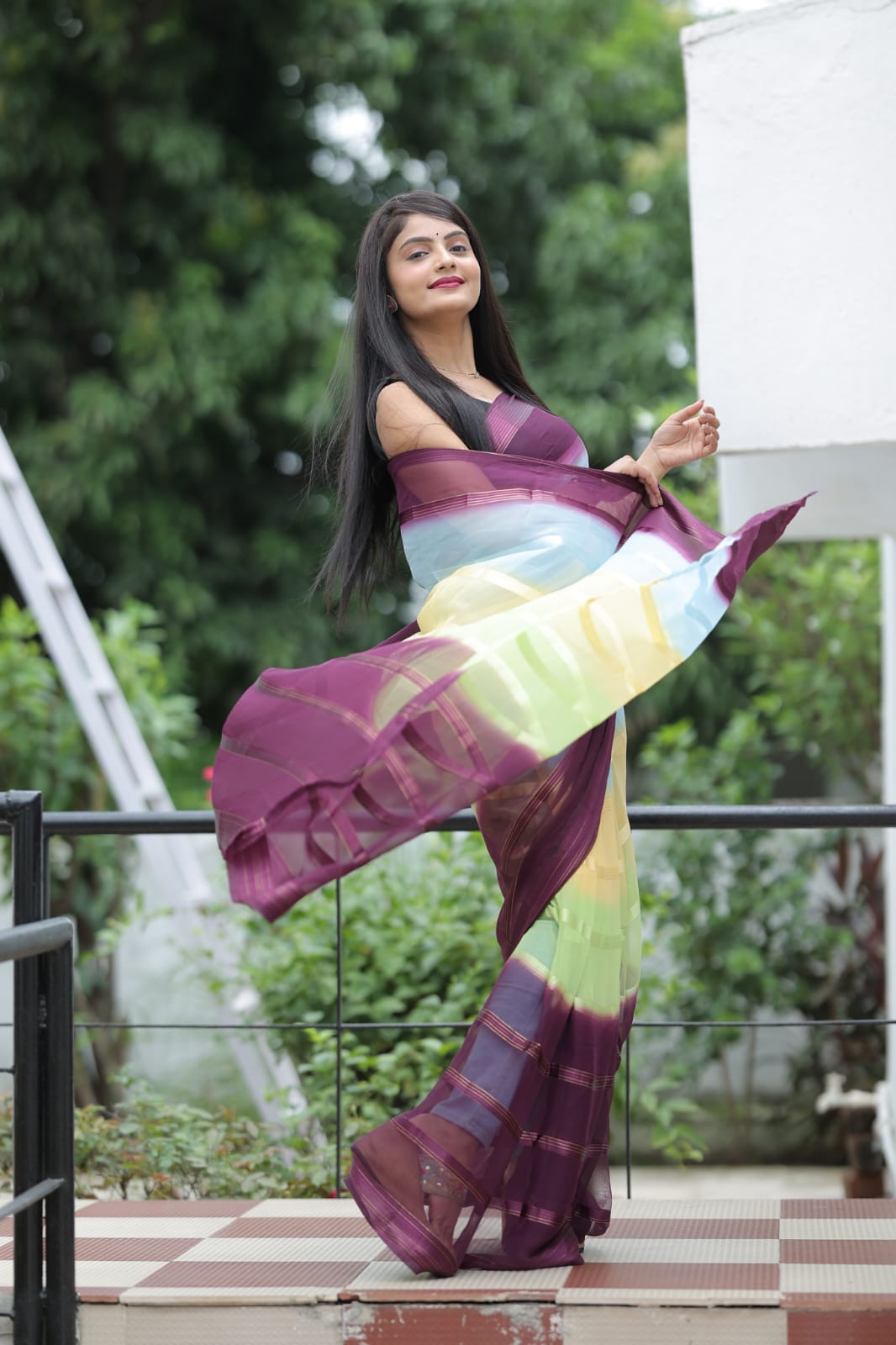 Hypnotic 1-Minute Ready To Wear Wine Georgette Saree
