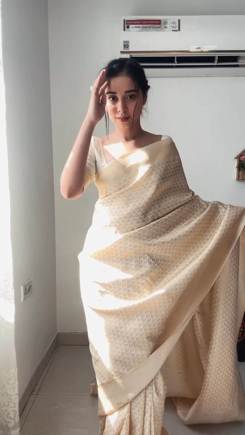 Mellow 1-Minute Ready To Wear Beige Soft Silk Saree