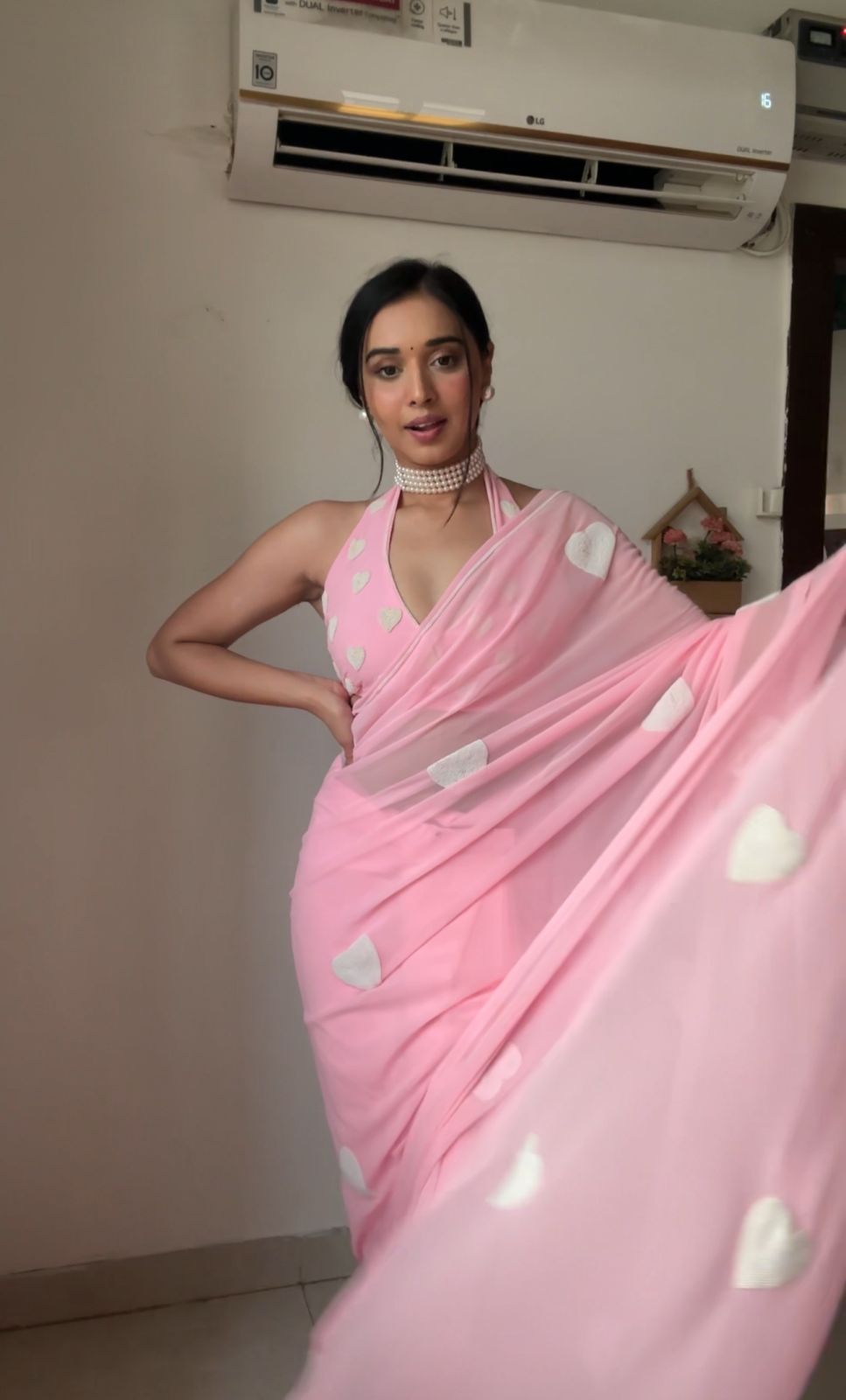 Peaceful 1-Minute Ready To Wear Pink Georgette Saree