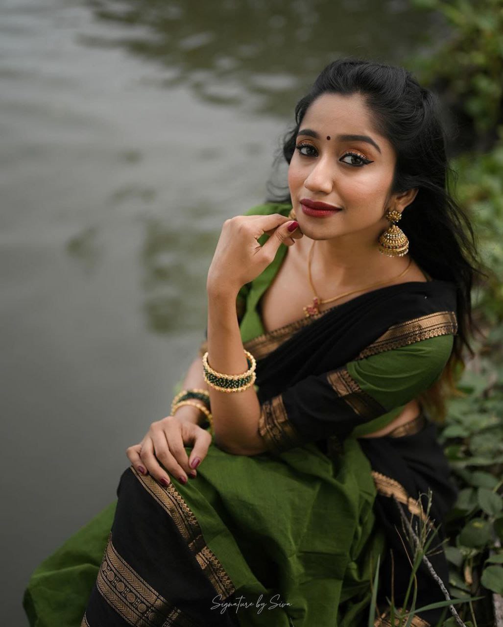 Narayanpet Half Saree in Green with Banarasi Dupatta