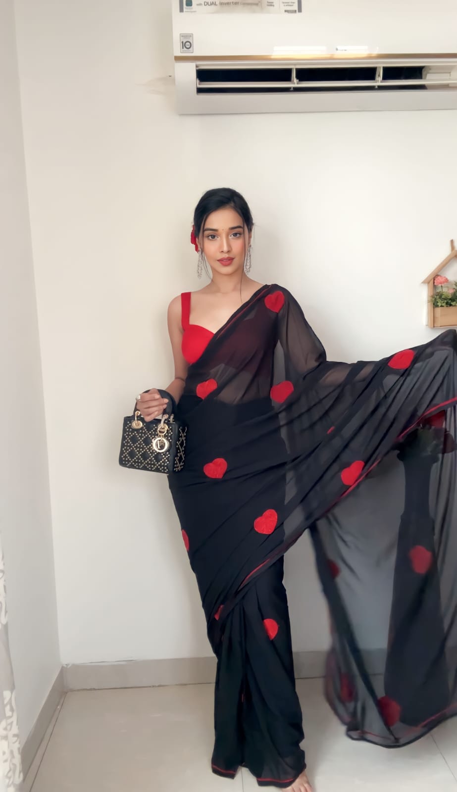 Lyrical 1-Minute Ready To Wear Black Georgette Saree