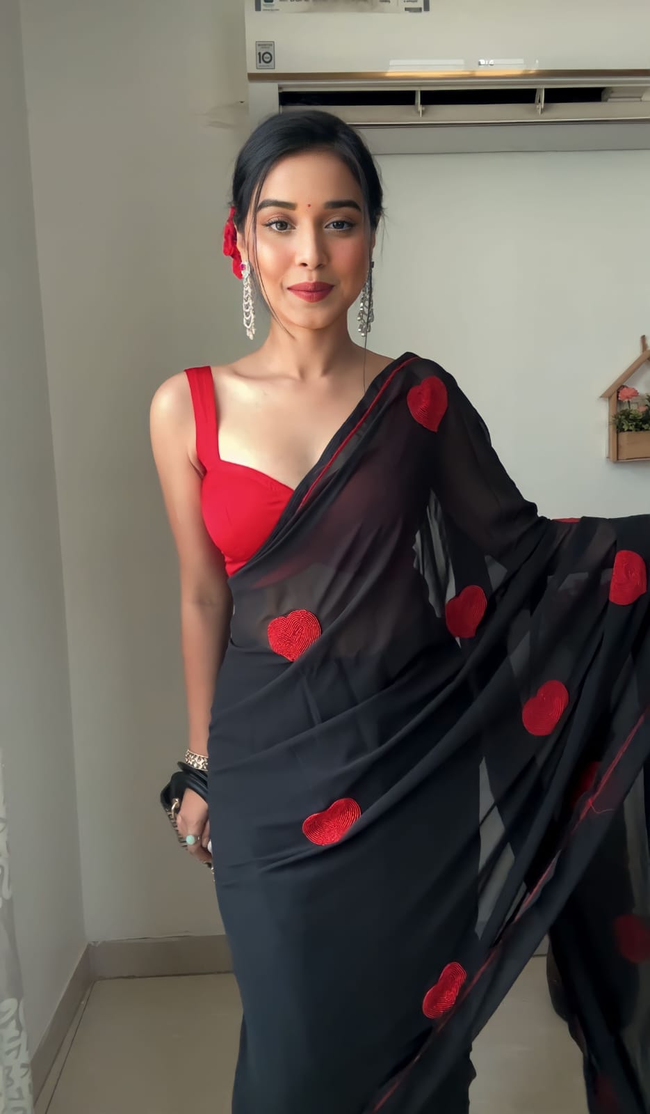Lyrical 1-Minute Ready To Wear Black Georgette Saree