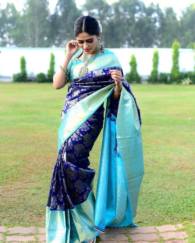 Exceptional Blue Banarasi Silk Saree With Miraculous Blouse Piece