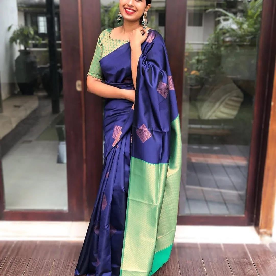 Dissemble Blue Soft Silk Saree With Unique Blouse Piece