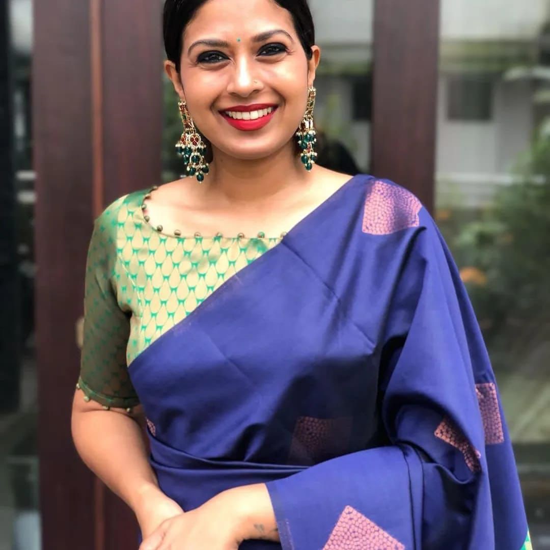 Dissemble Blue Soft Silk Saree With Unique Blouse Piece