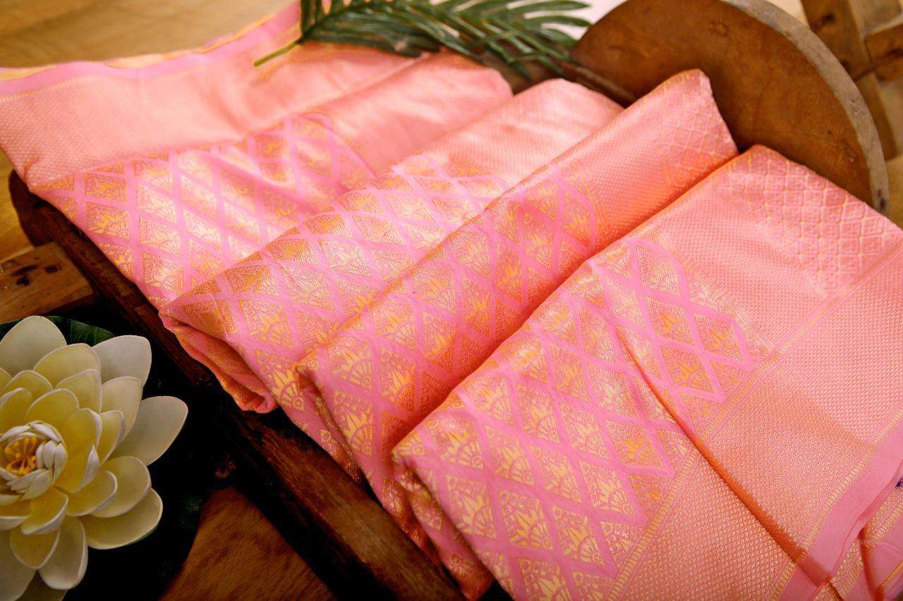 Close-up of Jacquard Work on Peach Banarasi Silk Saree – Amarvastra

